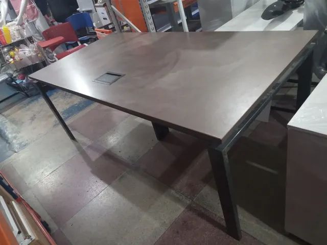 Mesa para reunião retangular super resistente 