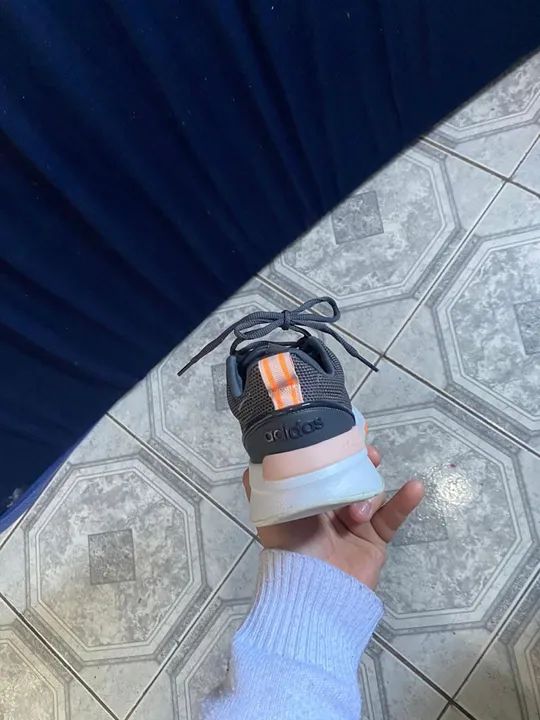 Tênis feminino Adidas Cloudfoam Super - número 35  - Foto 2