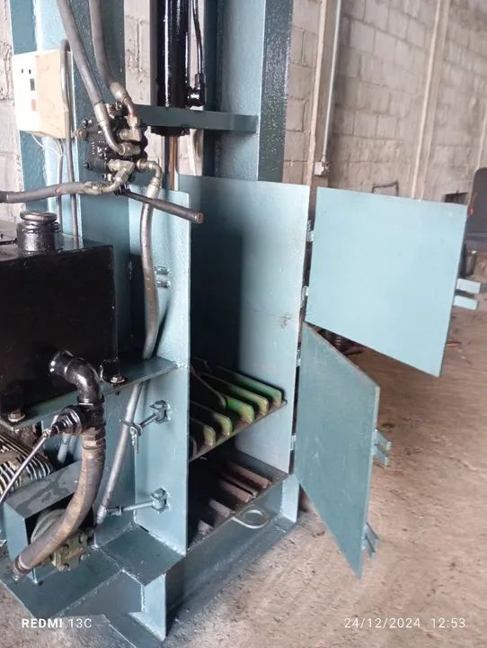 Prensa Hidráulica Industrial Usada - Foto 2