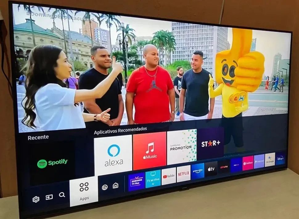 Tv Smart Samsung 70 polegadas 4k ultra Crystal com Xbox  - Foto 2