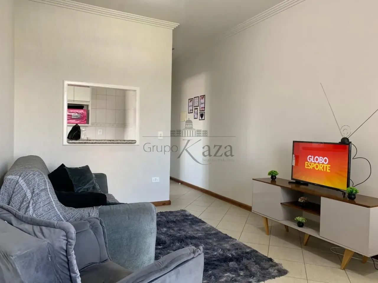 Apartamento Semi Mobiliado - 2 Dormitórios - Jardim Flórida. - Foto 3