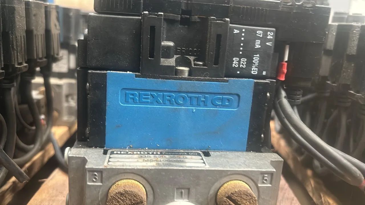 Conjunto de valvulas pneumáticas rexroth - Foto 2