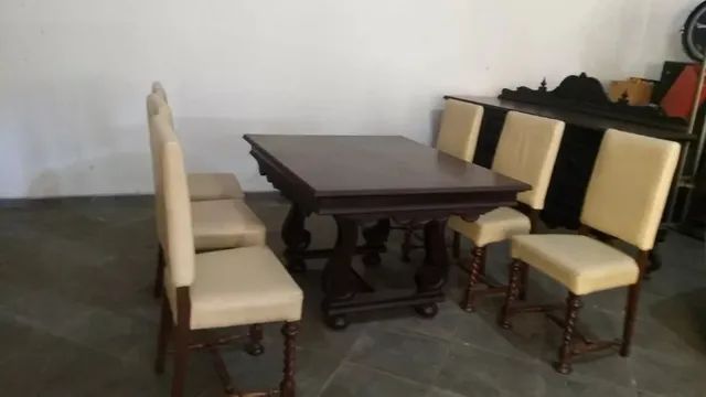 Mesa De Madeira Jacaranda Mais 6 Cadeiras Estilo Manuelino - Foto 2