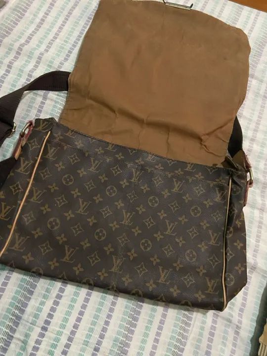 Bolsa Transversal Louis Vuitton - Foto 2
