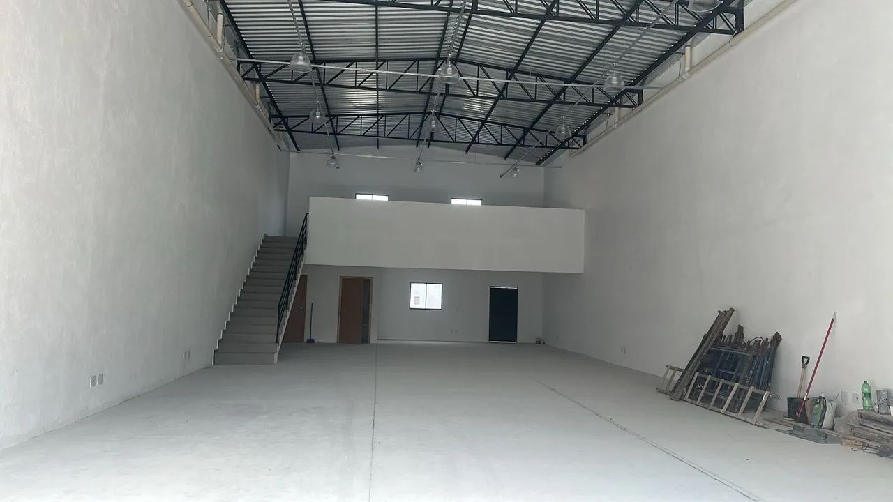 aluga se Galpao ótimo acabamento e localização  - Foto 9