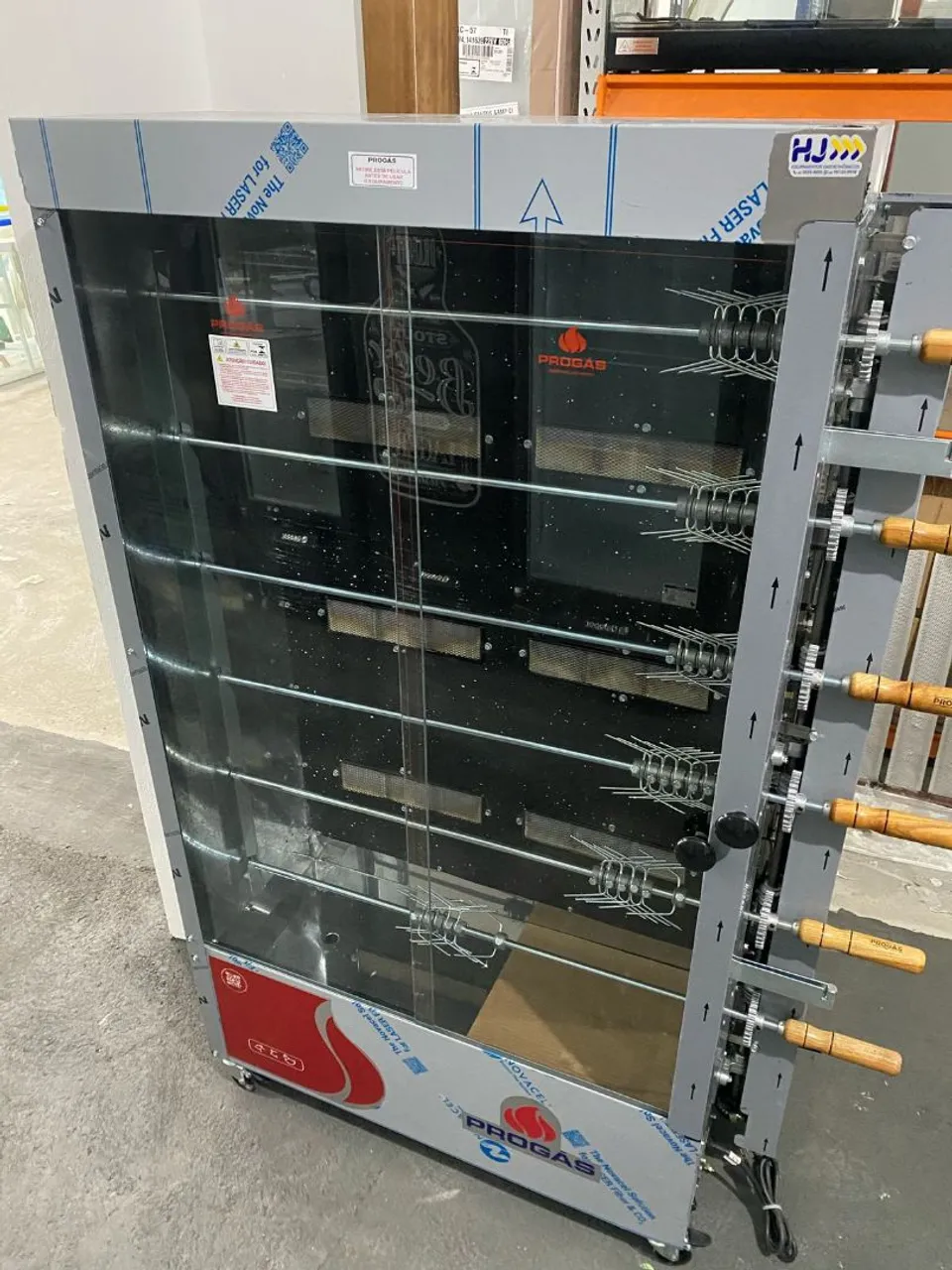 NZ. Máquina de assar frango 6 espetos PROGÁS