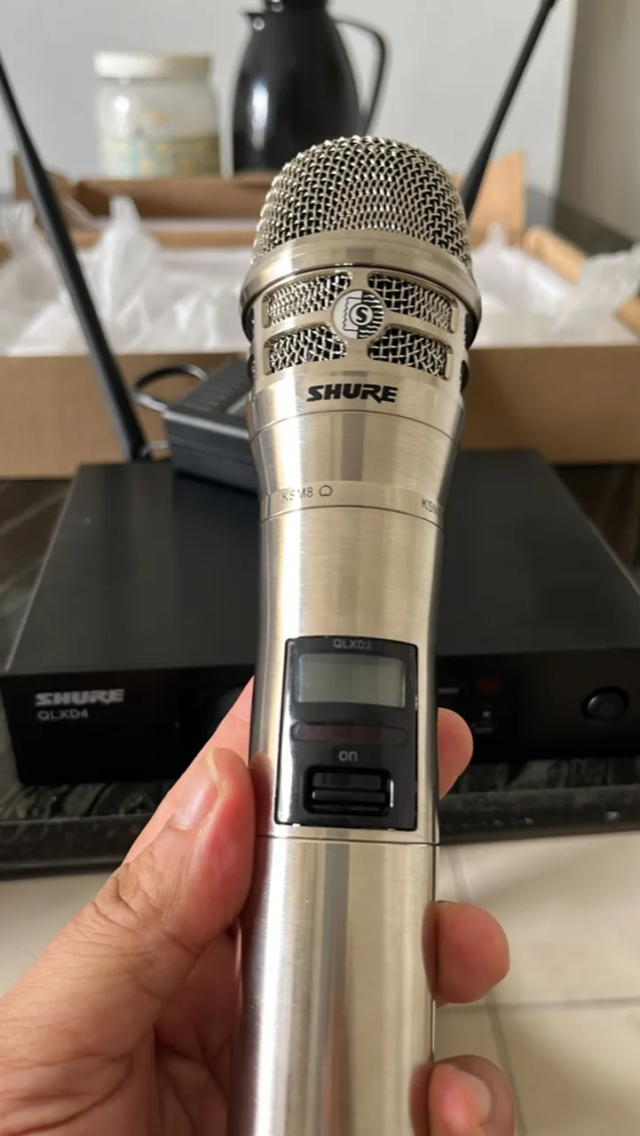 Shure QLXD4 - Receptor de Microfone Sem Fio