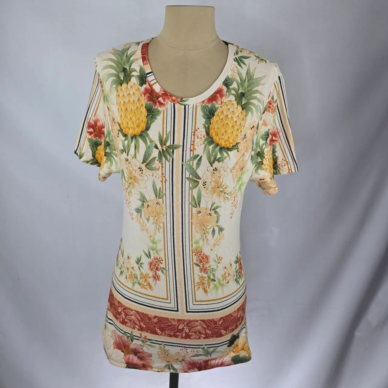 Blusa Farm de manga curta floral - Foto 2