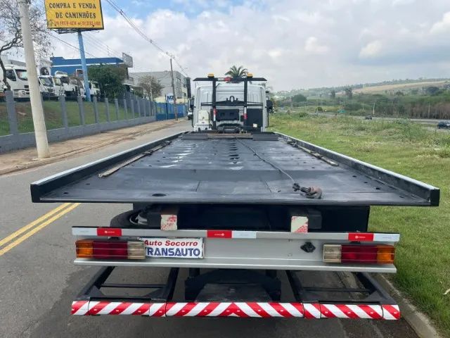 MERCEDES -BENZ ACCELO 1016 4X2 PLATAFORMA GUINCHO-ANO 2019 - Foto 6