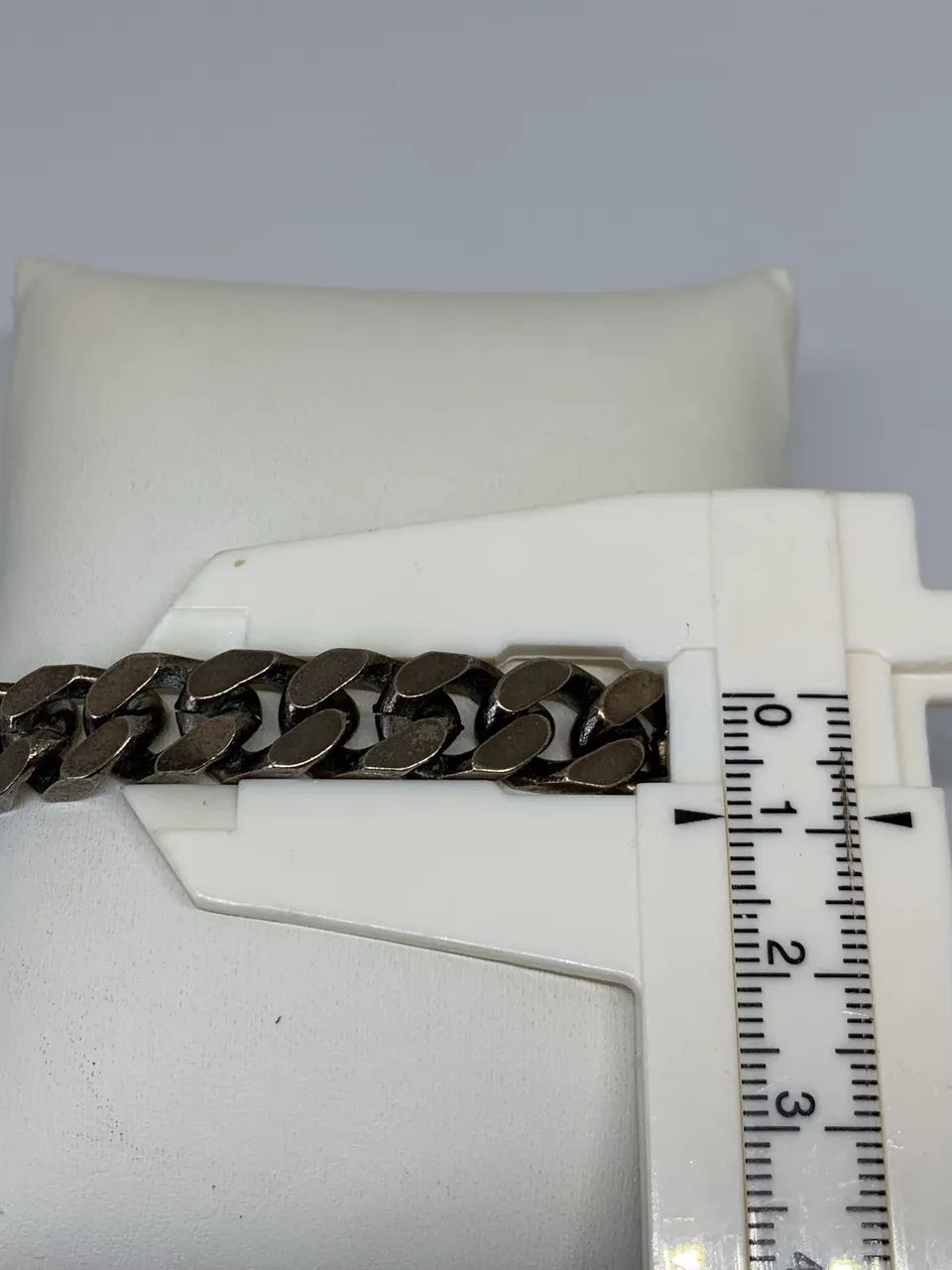 pulseira grossa com marcação k18gf - Foto 2