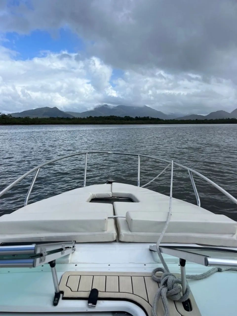 lancha phanton 24 pes cabinada yamaha 225hp excelente conservação  - Foto 4