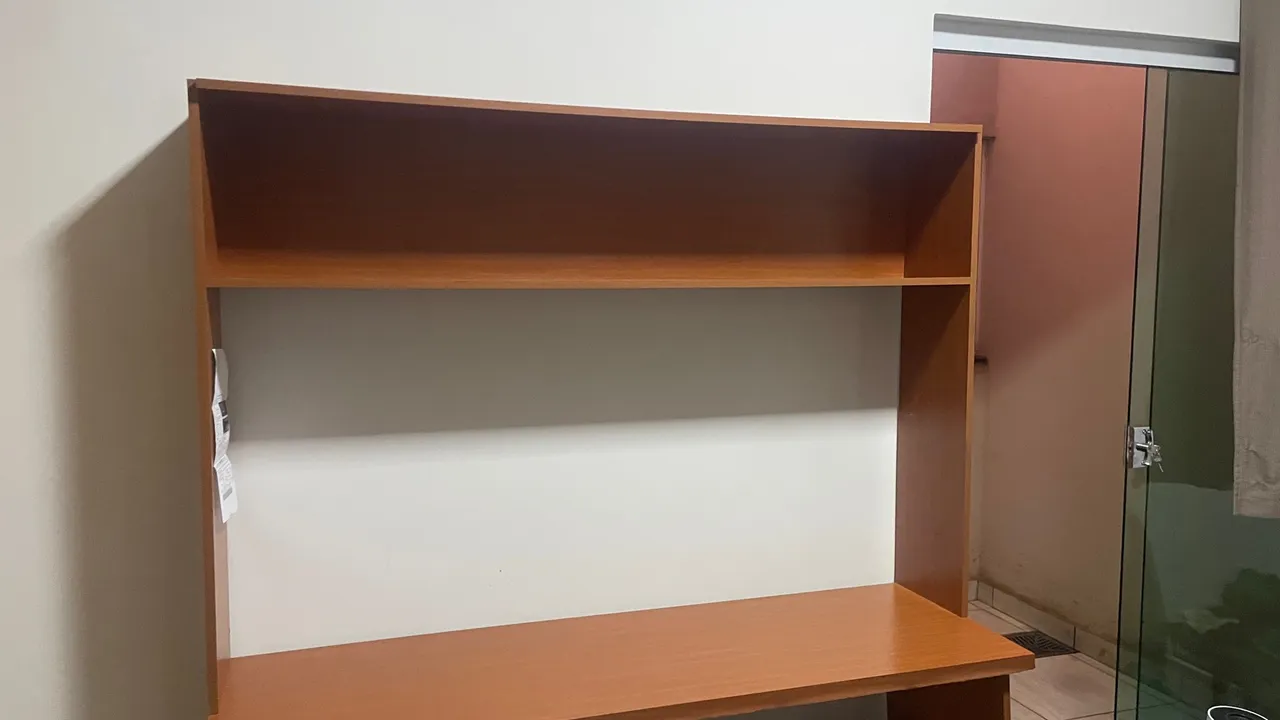 Escrivaninha com Prateleira - Ideal para Home Office