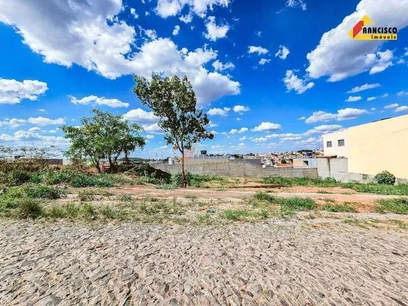 Lote à venda, Santa Rosa - Divinópolis/MG