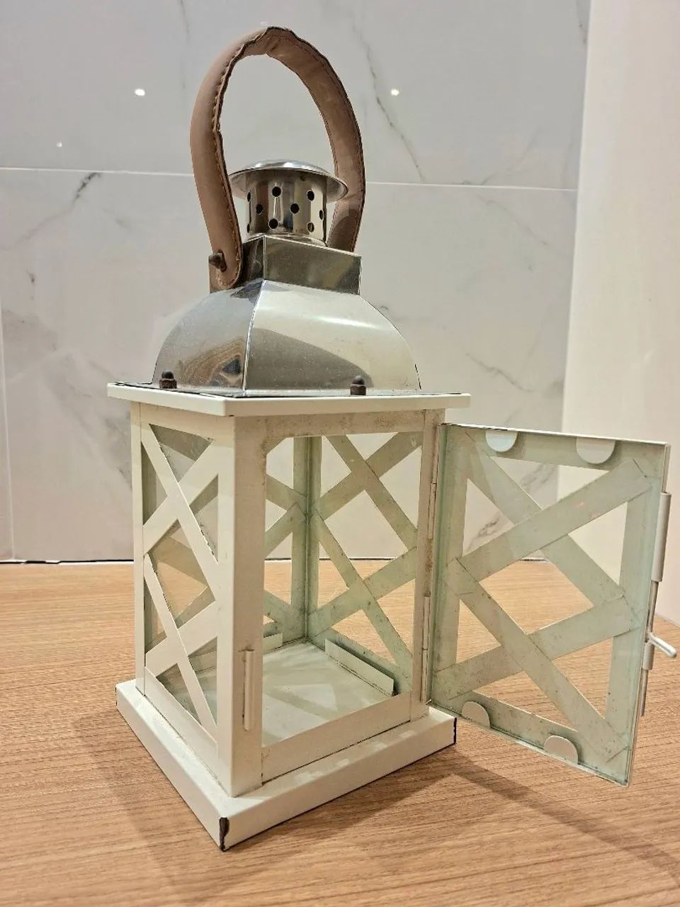 Lanterna Decorativa com Alça de Couro - Foto 2