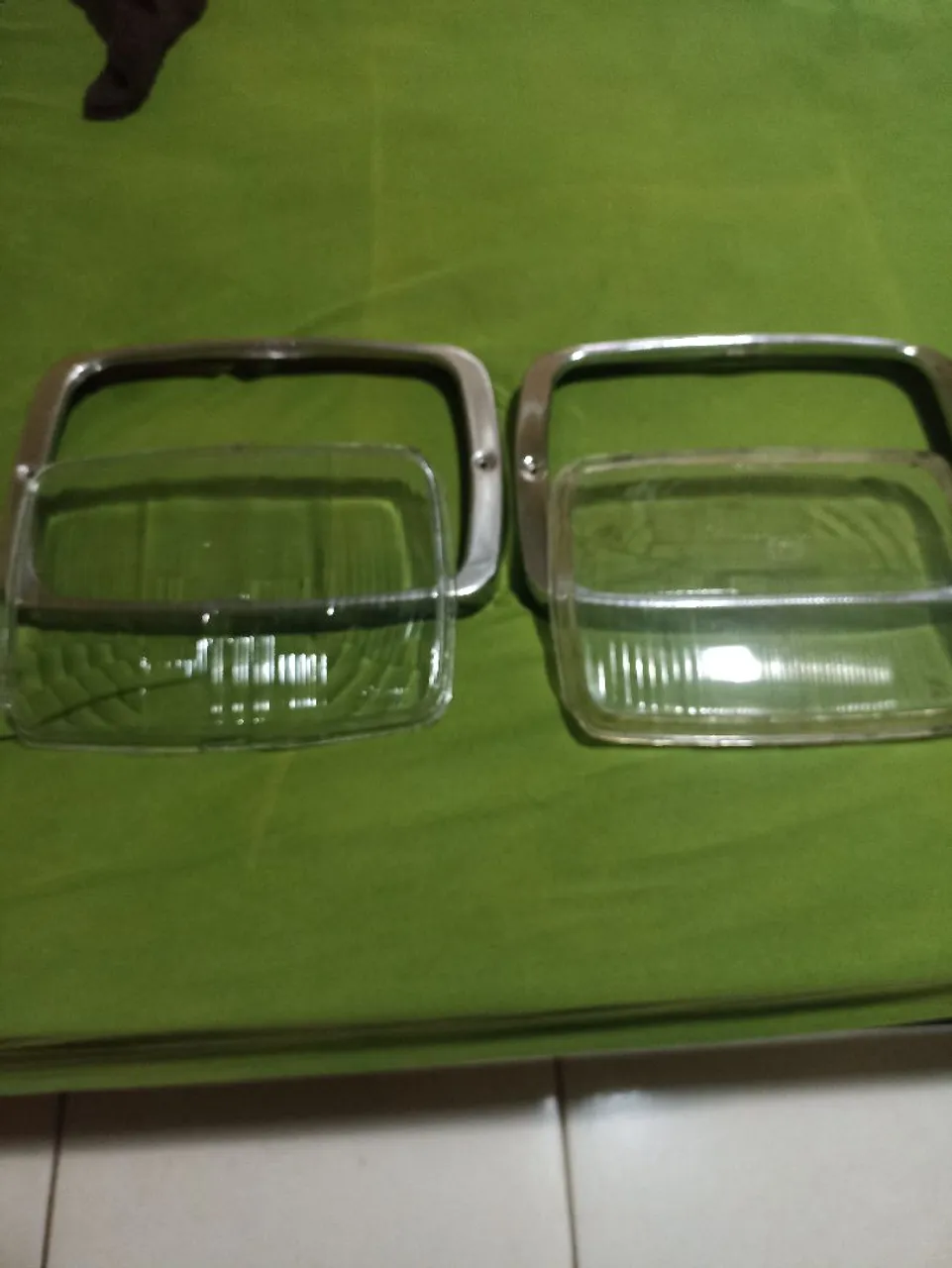 Lentes de Farol Retrô com Aro Cromado