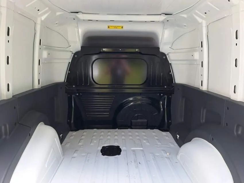Fiat FIORINO 1.4 MPI FURGÃO ENDURANCE 8V FLEX 2P MANUAL - Foto 4