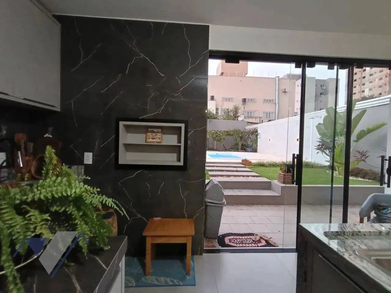 Casa com 3 dormitórios para alugar, 163 m² por R$ 8.000,00/mês - Coqueiral - Cascavel/PR - Foto 5