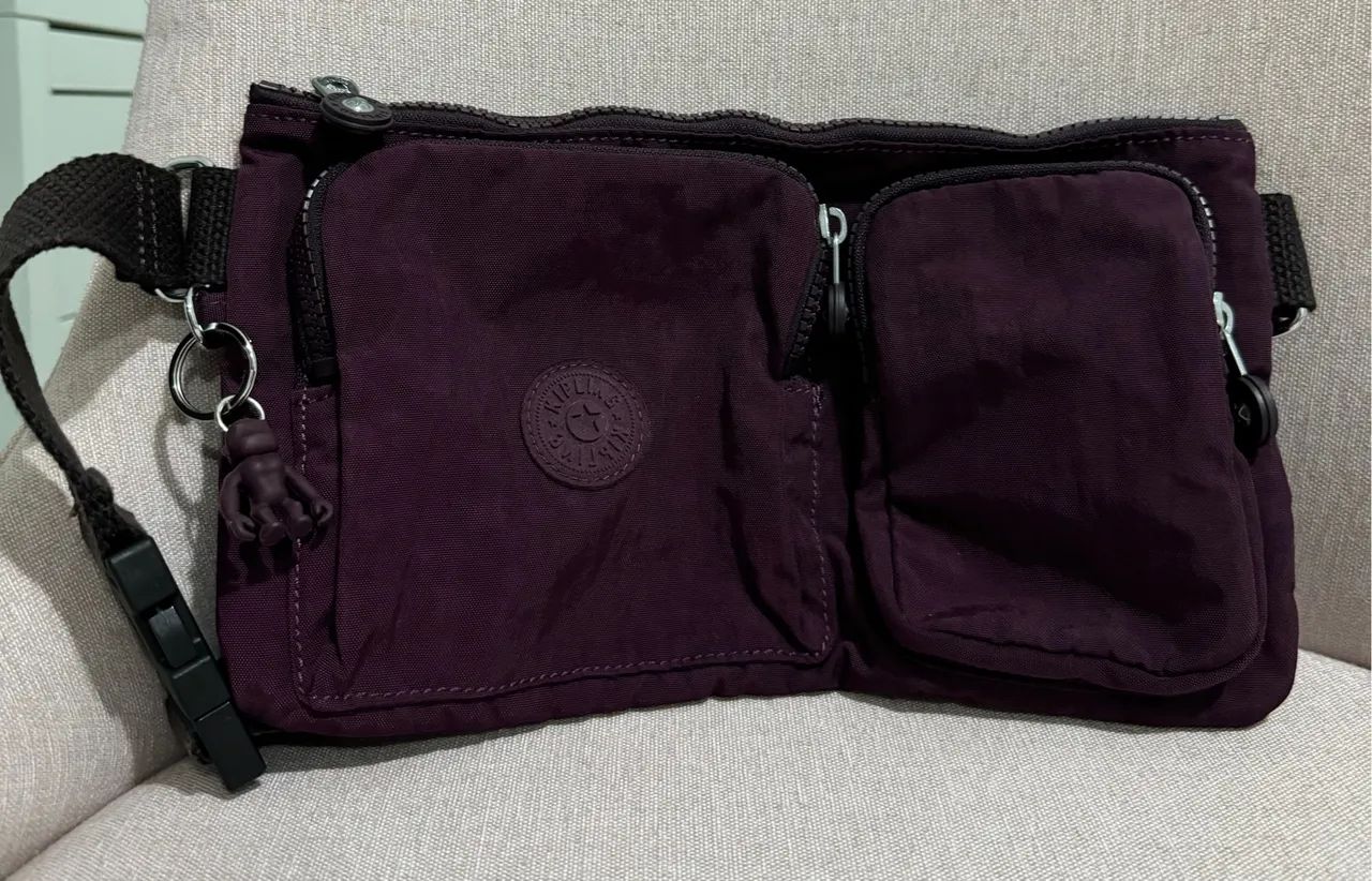 Pochete Kippling pouquíssimo usada
