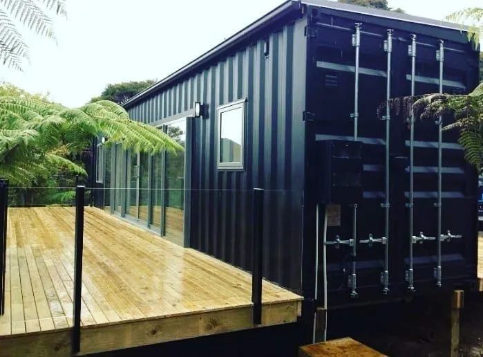Casa Casa container 40 pés moderna com Deck. INCRÍVEL! 