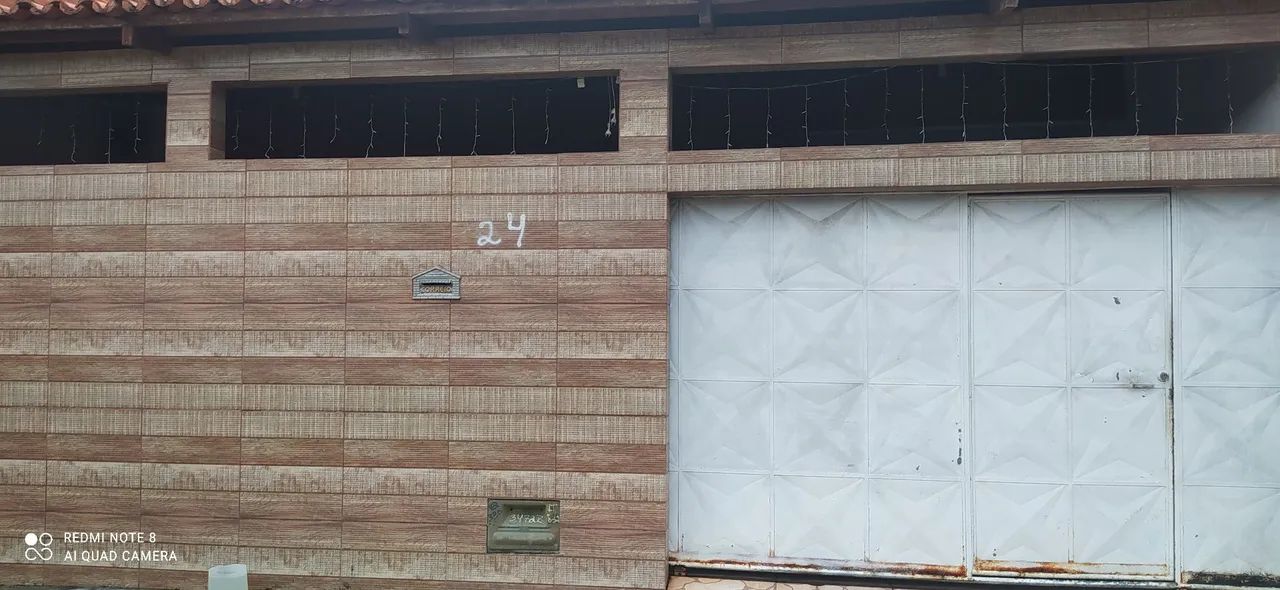 Casa no Entroncamento Dias Davila BA