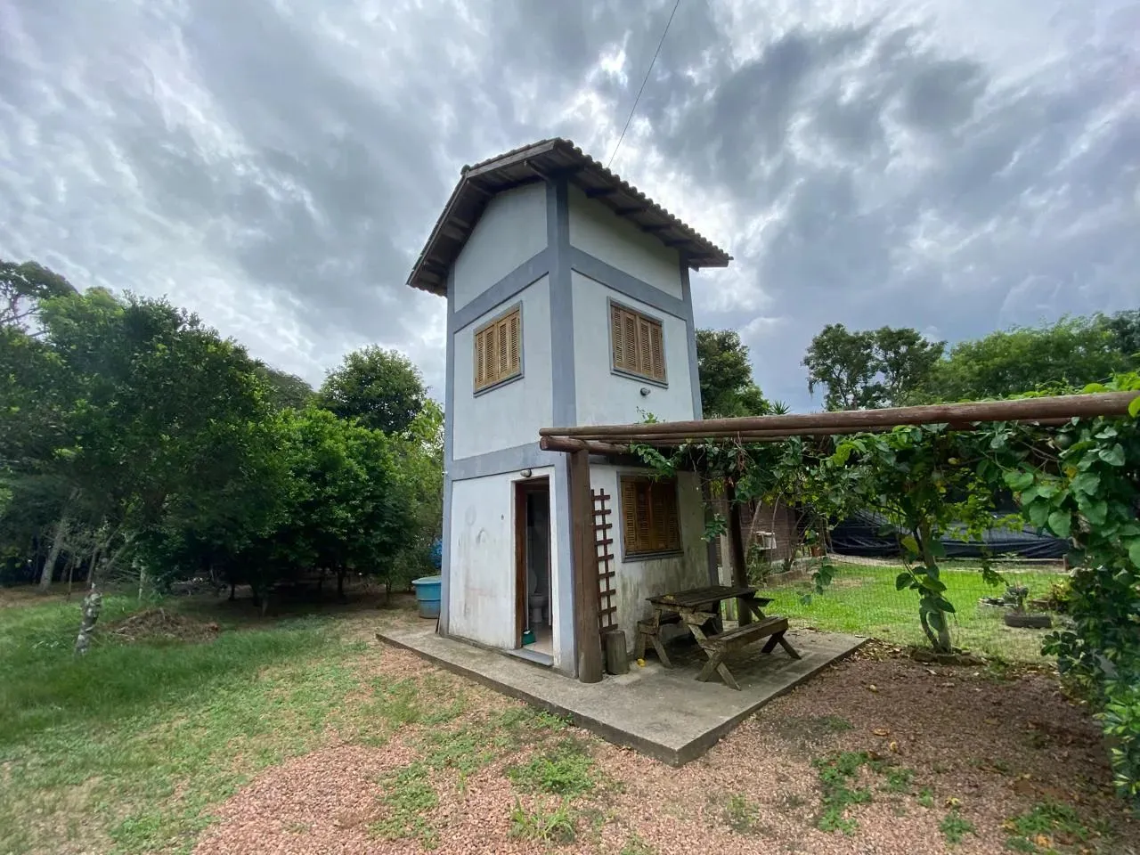 CAUE IMOVEIS VENDE Belíssimo Sitio de 600m2 em Águas Claras!!!!!