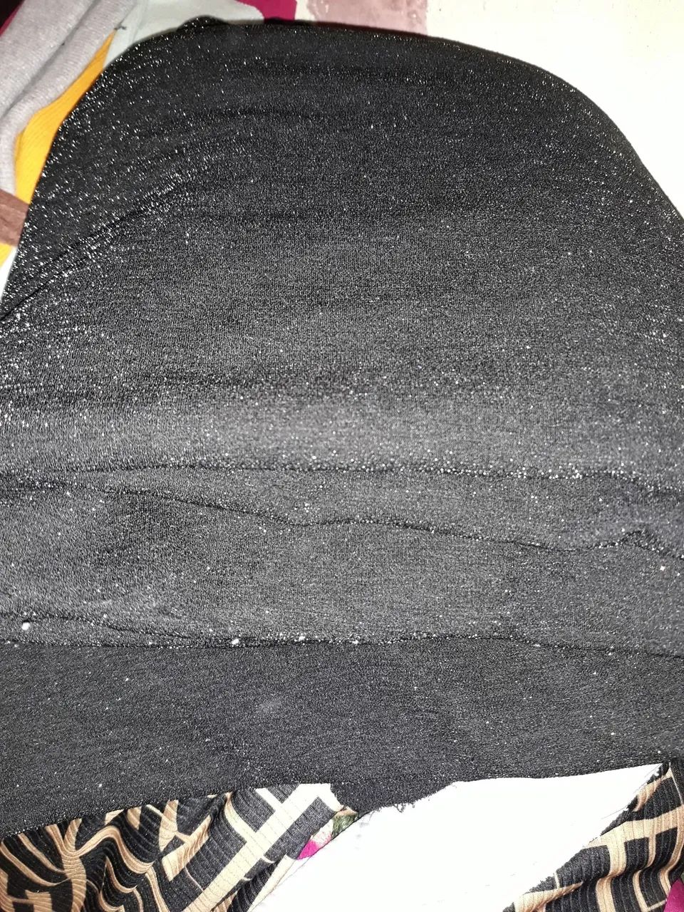 Tecido preto com brilho para artesanato - Foto 3