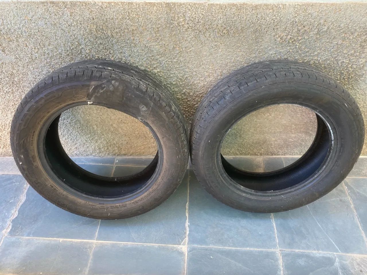 Pneus Goodyear 215/60/17 - 98% de Borracha - Foto 3