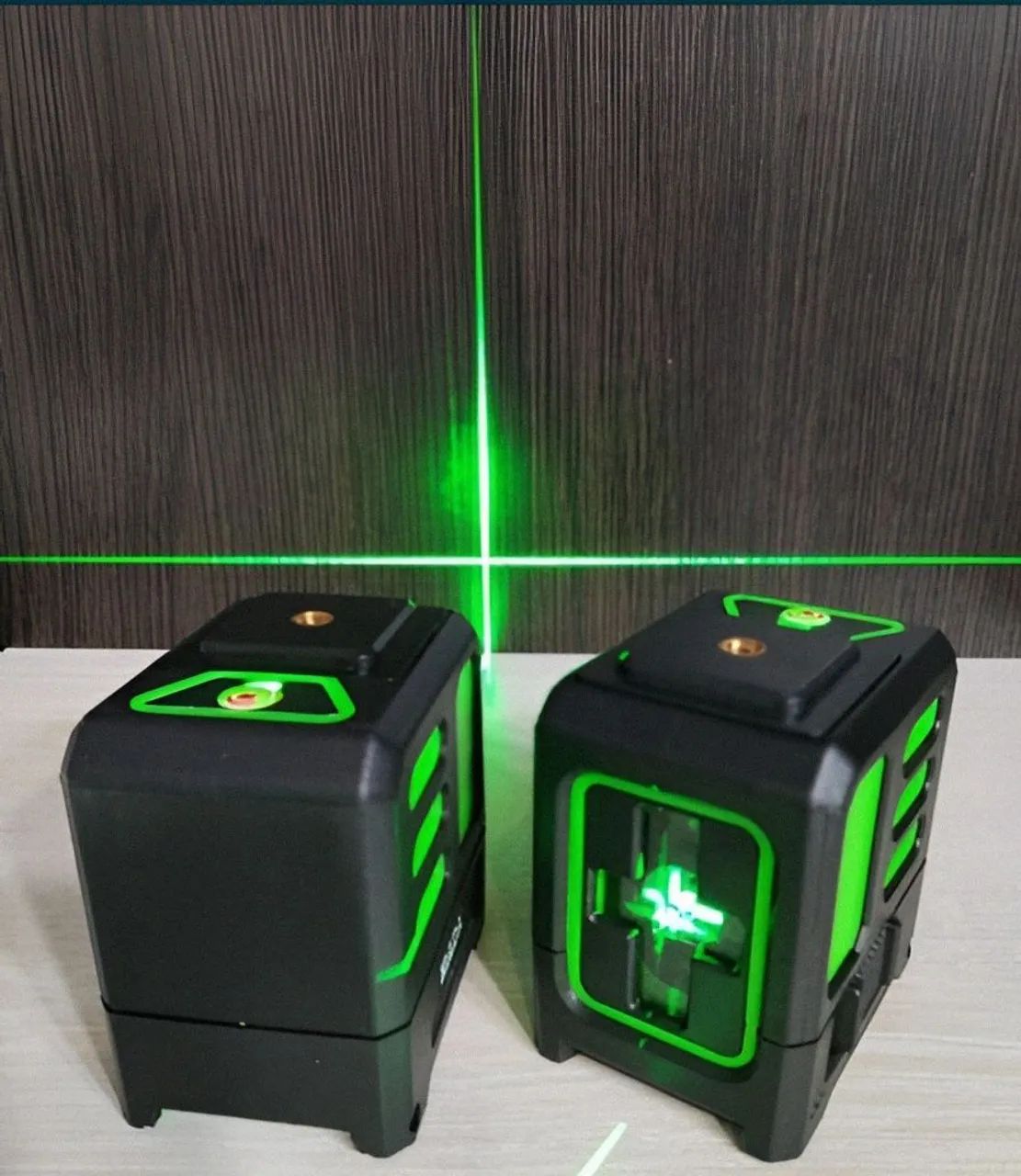 Nível laser 2 linhas + tripé  - Foto 2