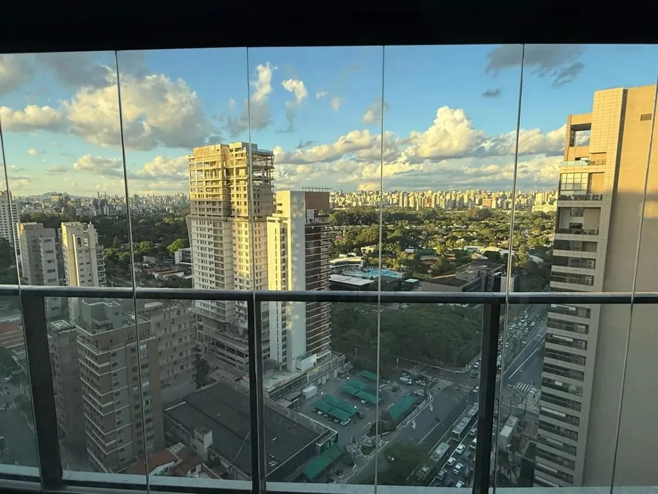 Apartamento tipo para venda com 1 quarto, sendo 1 suíte, 78m²
