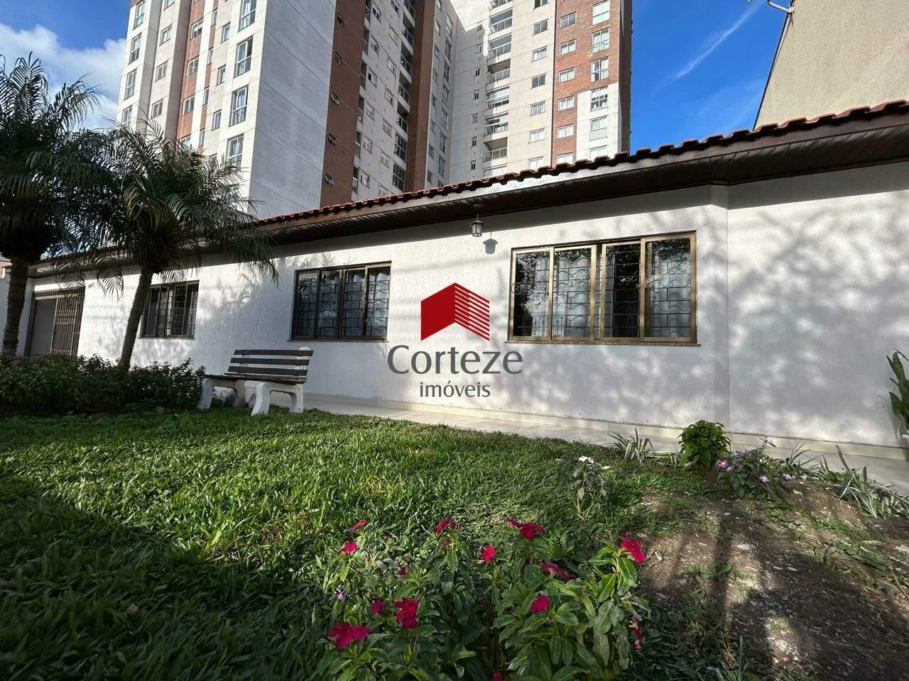 Casa comercial com 179m² , para aluguel, no bairro São Pedro em São José dos Pinhais