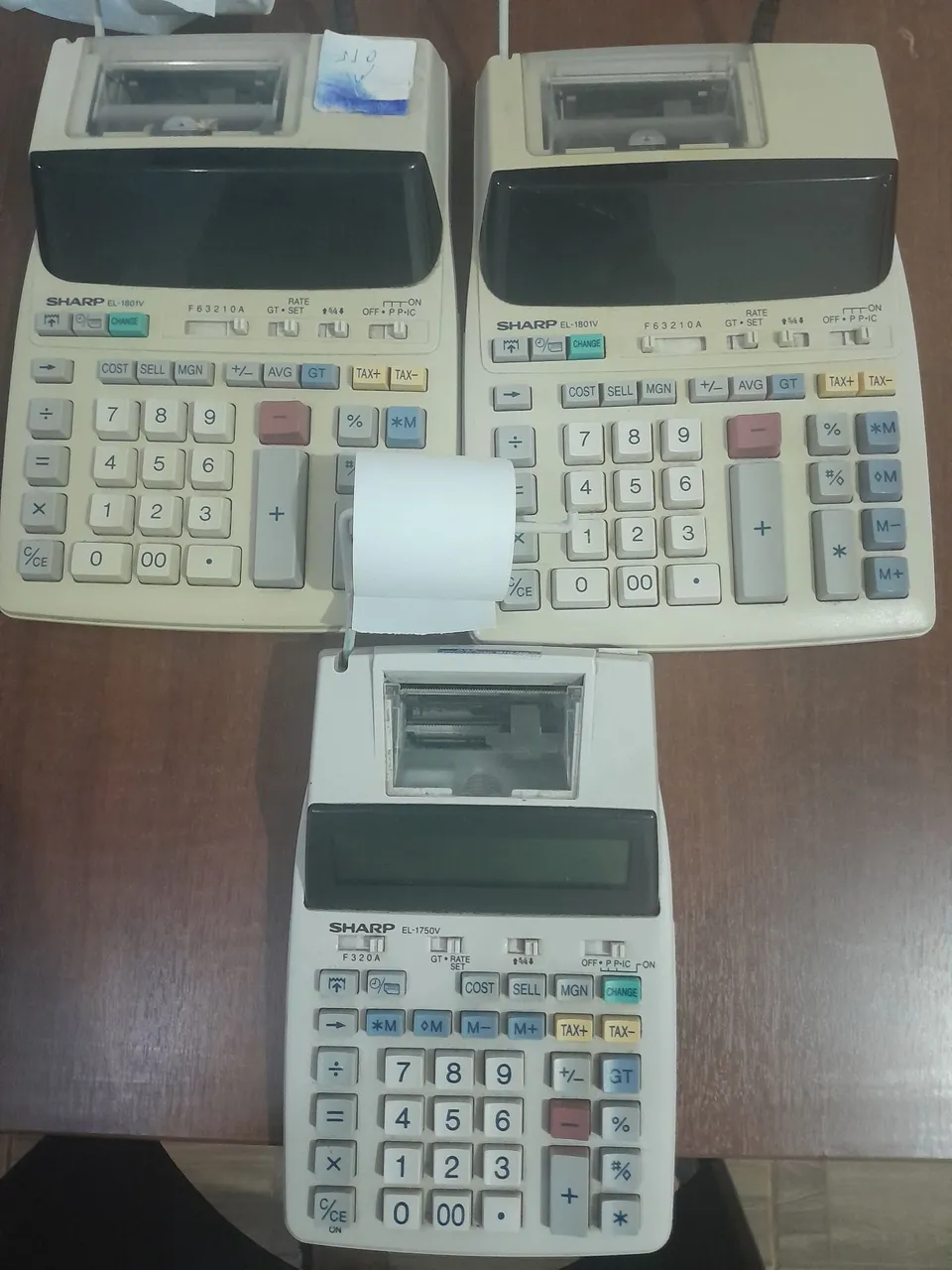 Calculadoras Registradoras Sharp EL-1801V e EL-1750V