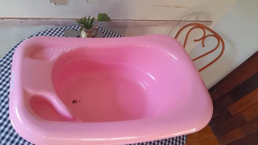 Banheira para bebê - Rosa - tamanho grande- Seminova - Foto 4