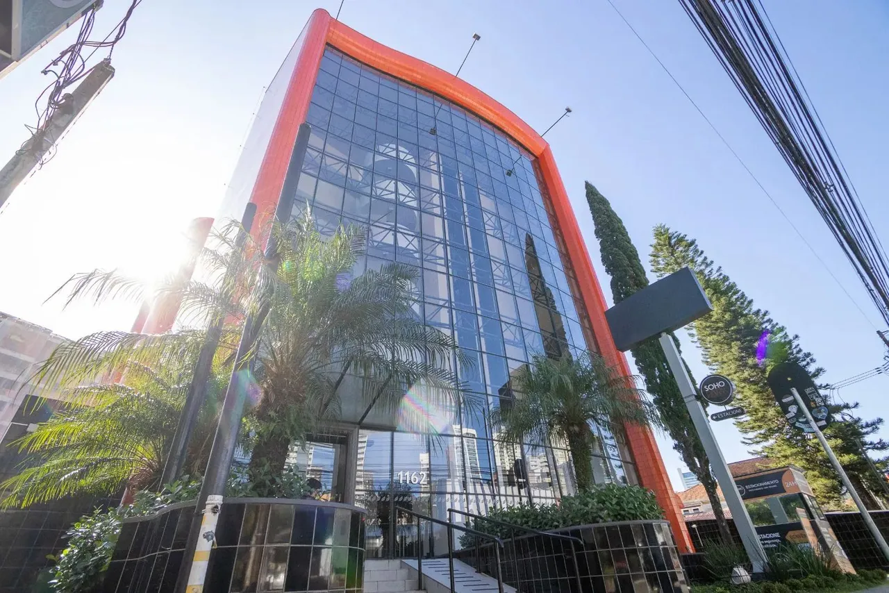 Studio com 1 dormitório para alugar, 36 m² por R$ 2.742,12/mês - Batel - Curitiba/PR