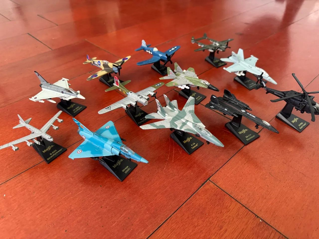 Coleção de Aviões Jornal Extra