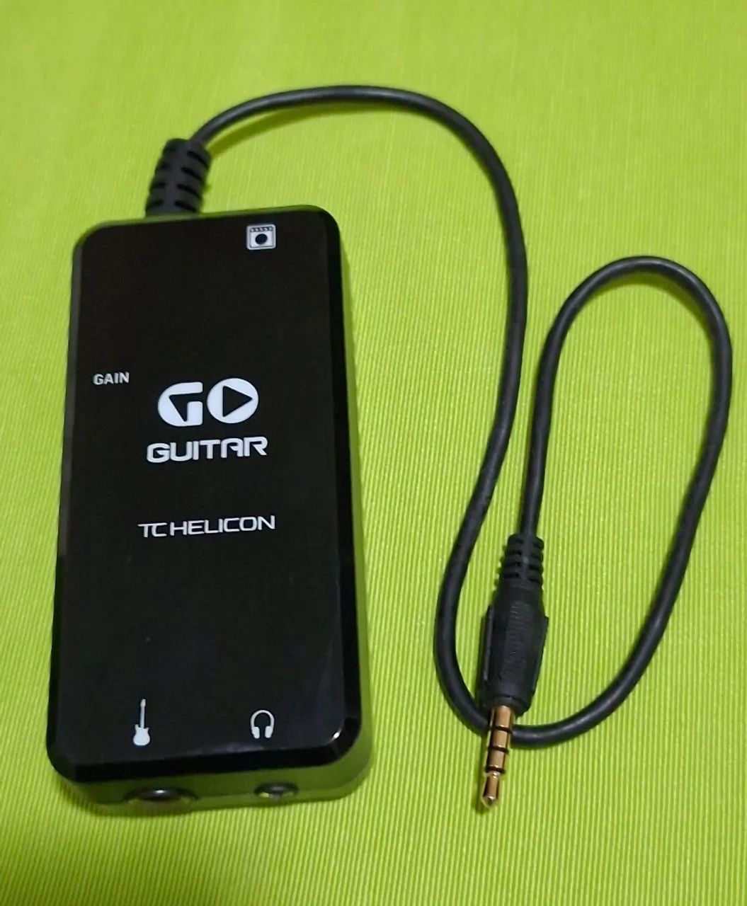 Interface TCHelicon Go Guitar p/ Celular