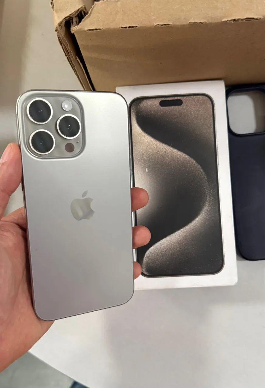 iPhone 15 Pro Max - 256gb - Garantia Apple - Completo