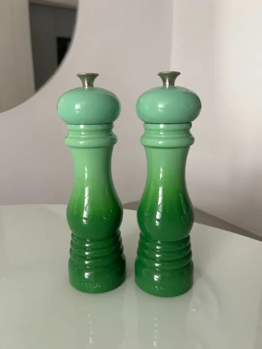 Kit moedor de sal e de pimenta Le Creuset verde