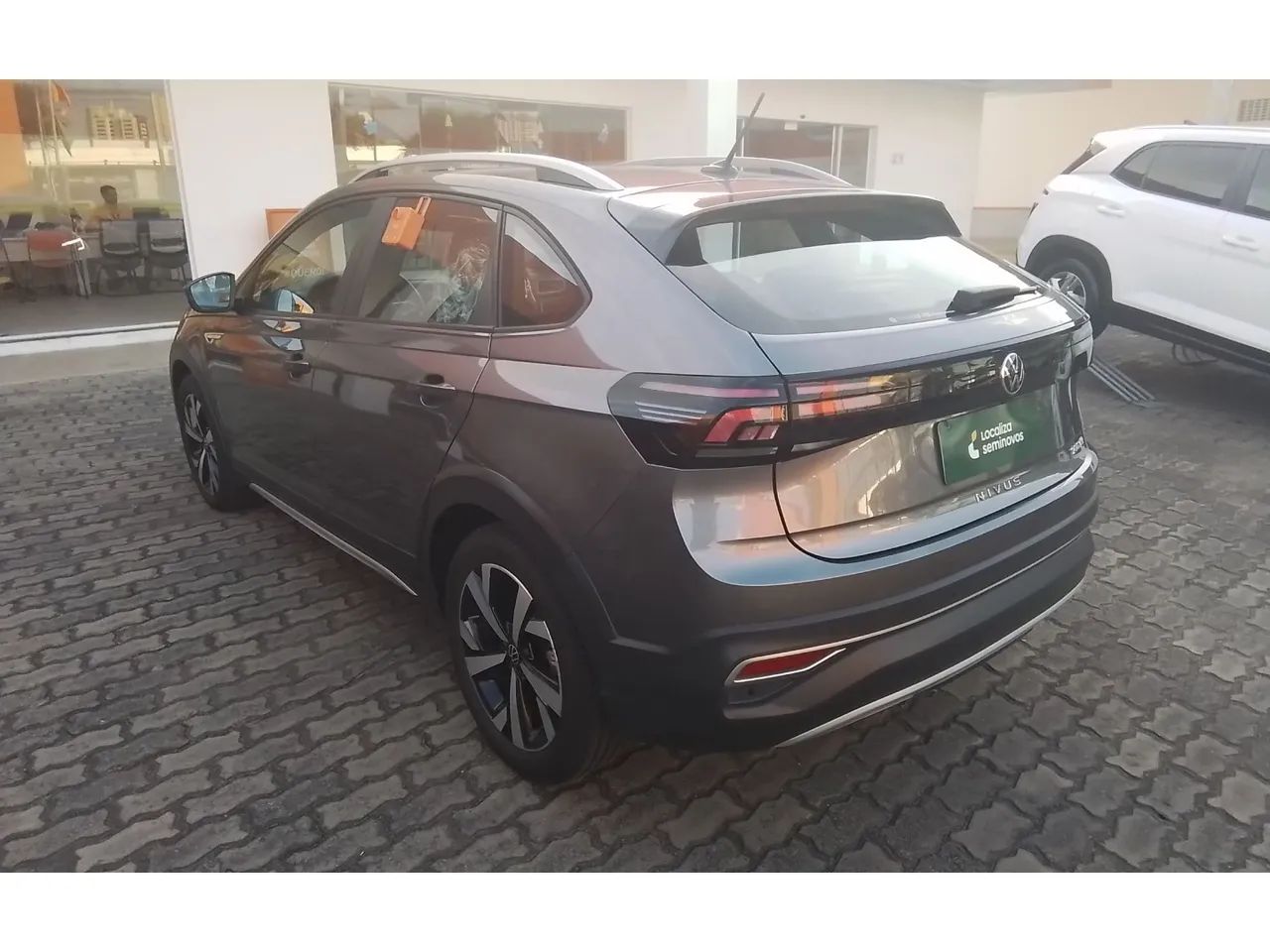 Volkswagen Nivus 2024 1.0 200 tsi total flex highline automático - Foto 4