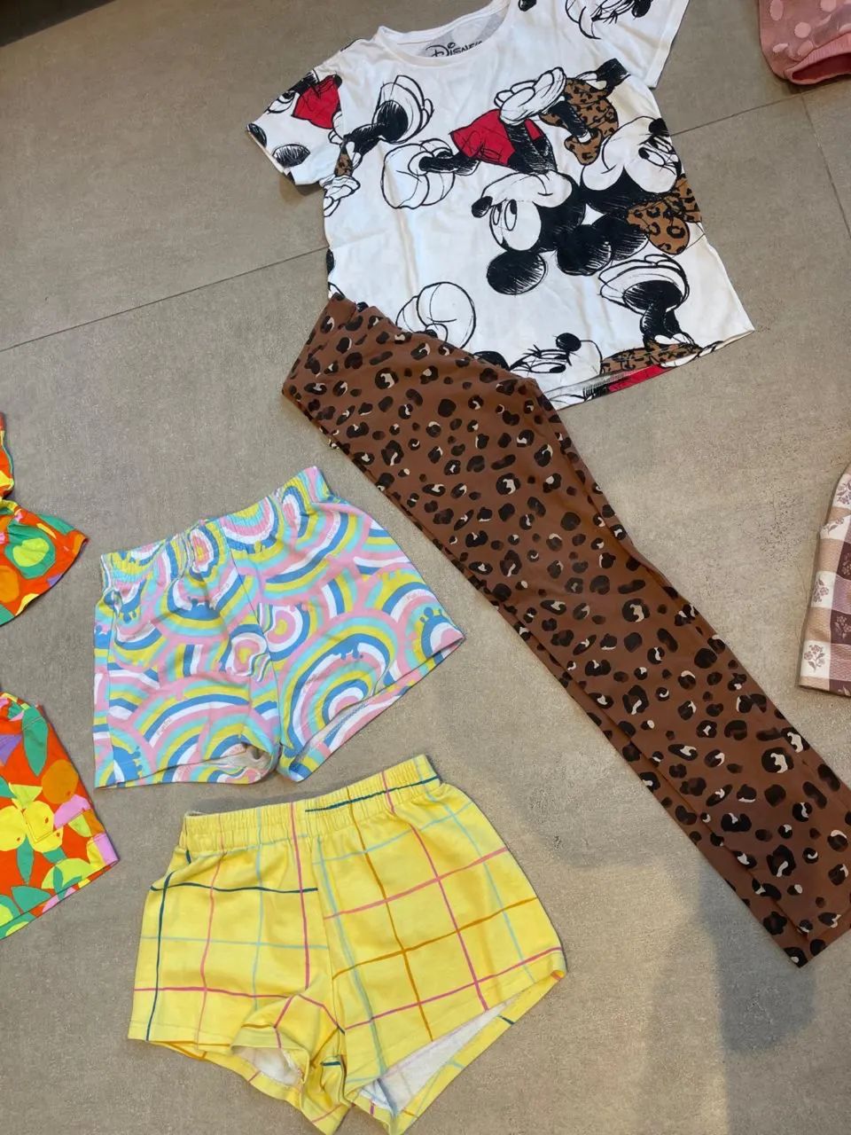 Lote roupas menina TAM 10 marcas - 14 peças  - Foto 4