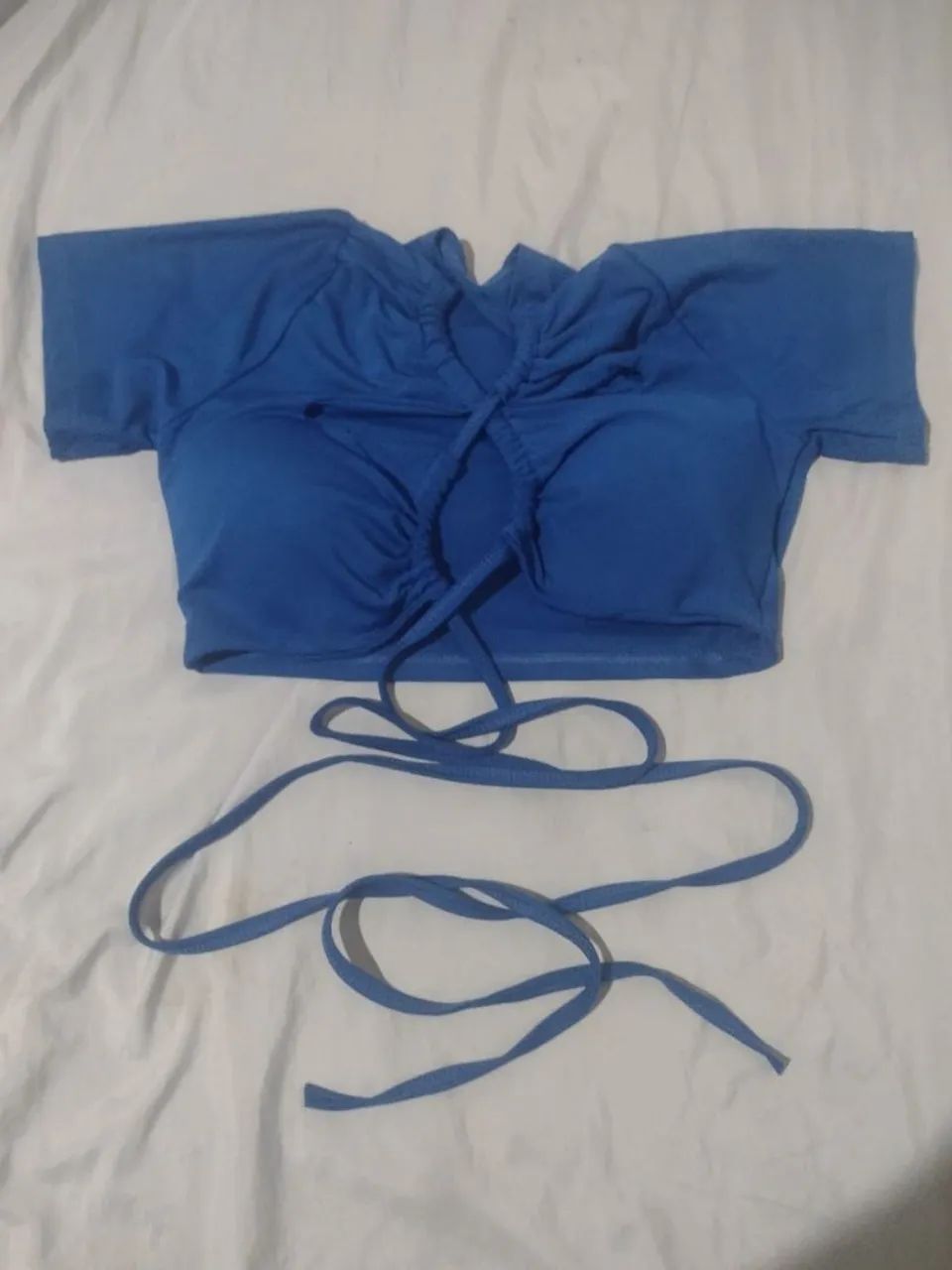Cropped azul com amarração