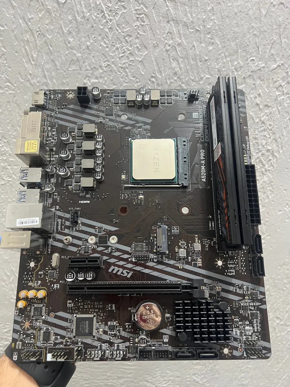 Kit Ryzen 5 5600GT