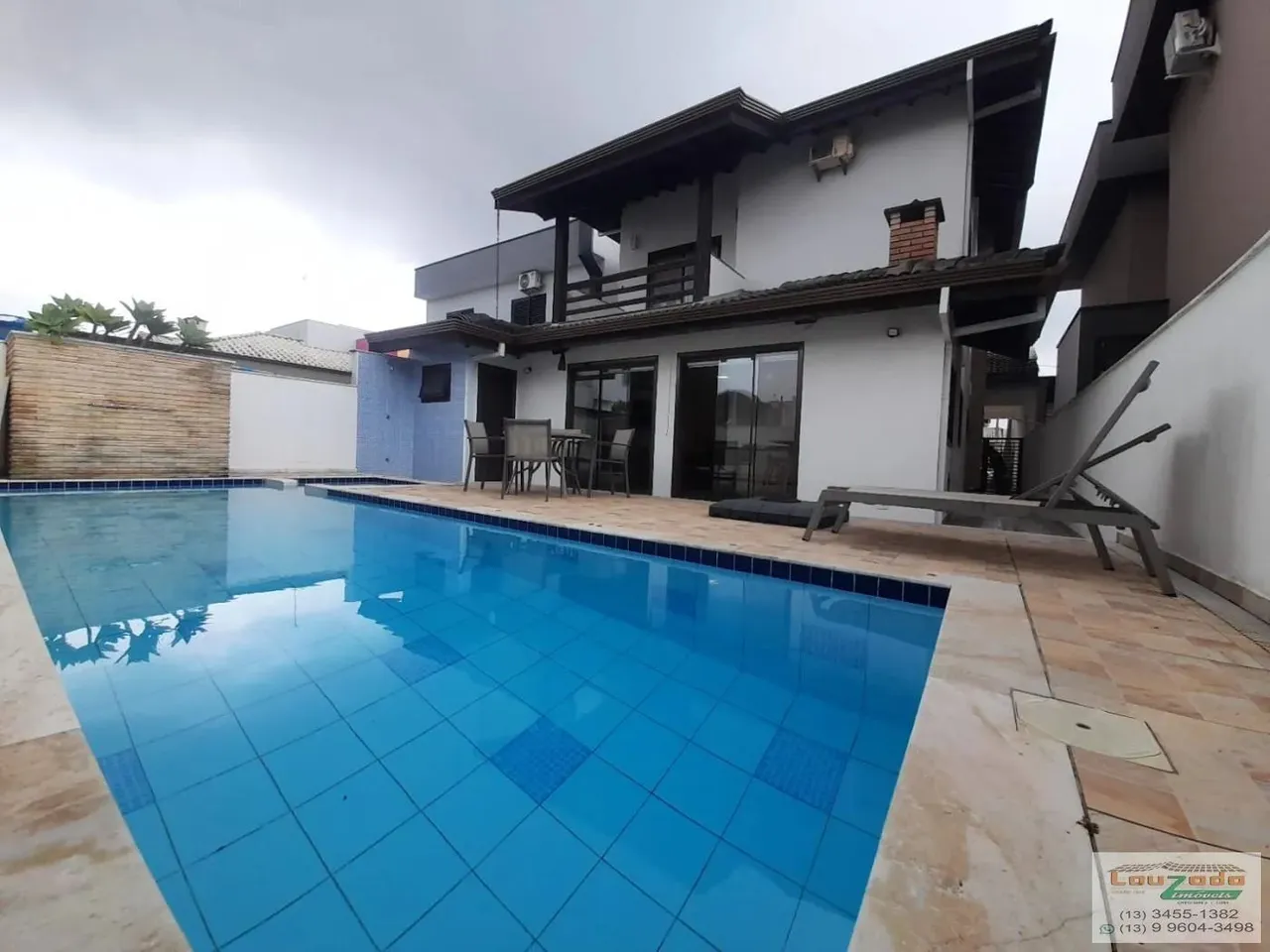 Sobrado para Locação em Peruíbe, Condominio Tres Marias, 3 dormitórios, 3 suítes, 2 banhei