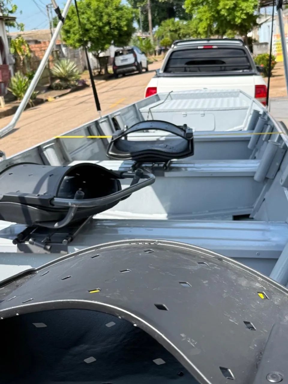 Vende-se esta embarcação completa 25/25 nova  - Foto 5