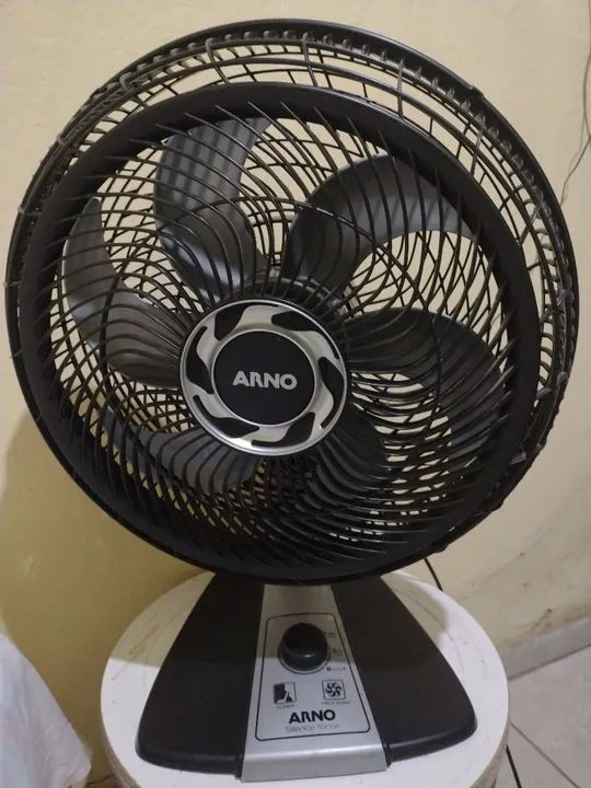 Ventilador de Mesa Arno Silence Force