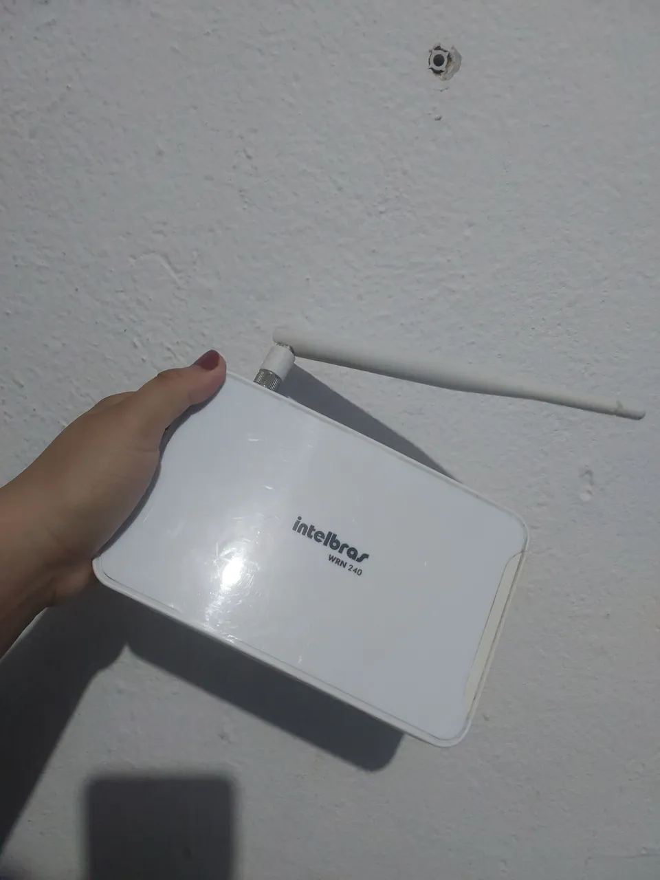 Roteador e repetidor intelbras