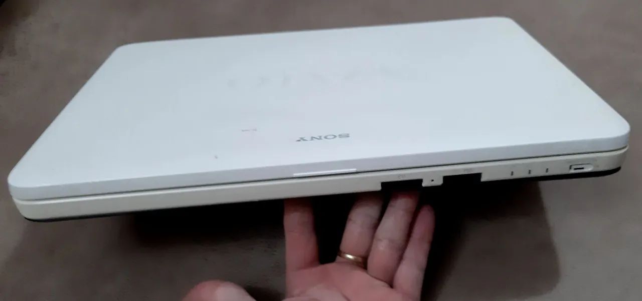 Notebook Sony Vaio PCG-7112 L com defeito - Foto 6