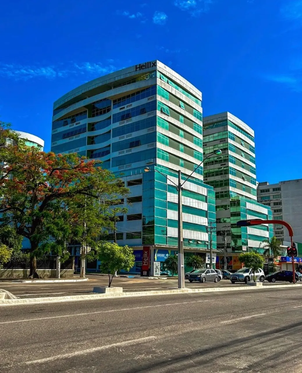 Linda sala comercial no coração de Itaboraí