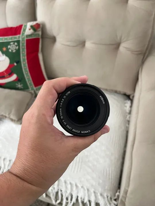 Lente Canon EF-S 18-55mm f/3.5-5.6 IS II - Foto 2