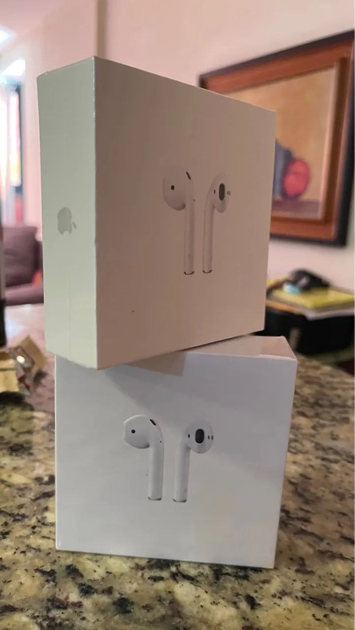 800,00 cada - AirPods 2 geração - LACRADO