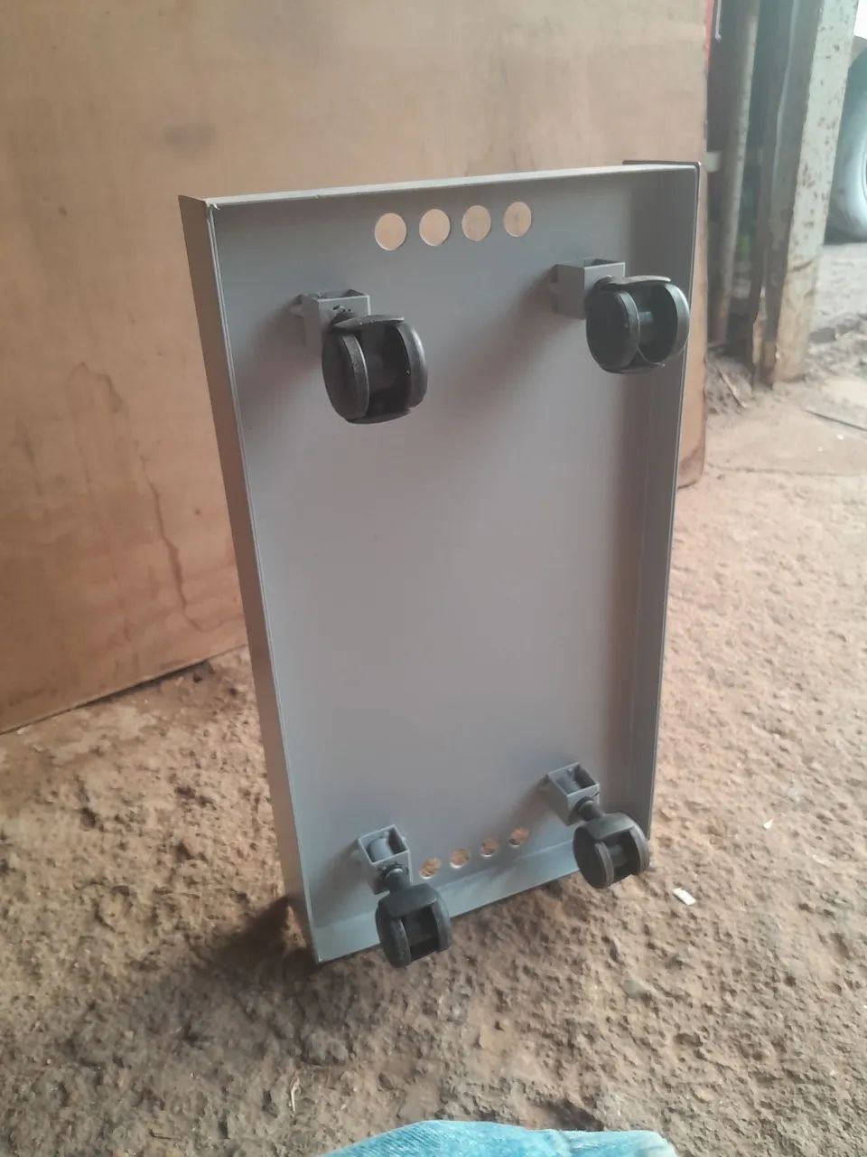 Computer Case Support64985873126659121